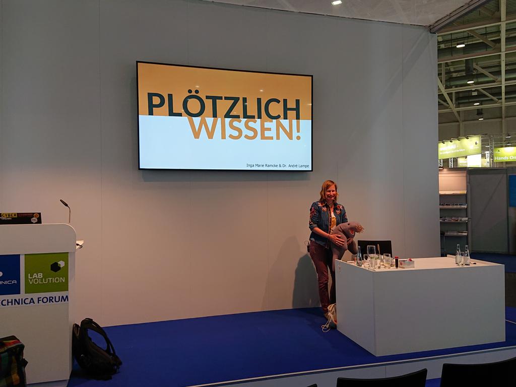 ploetzwiss's tweet image. Heute mal auf einer Bühne, aber hier gibt es bestimmt auch irgendwo ne Kneipe 😜
#plötzlichwissen #Labvolution