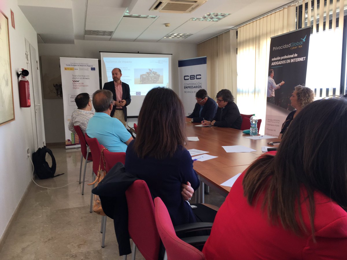 ThinkTankTIC's tweet image. Qué es y qué NO es la Transformación Digital por @falyserrano y @AvantiaSmartGo en la @ceccadiz