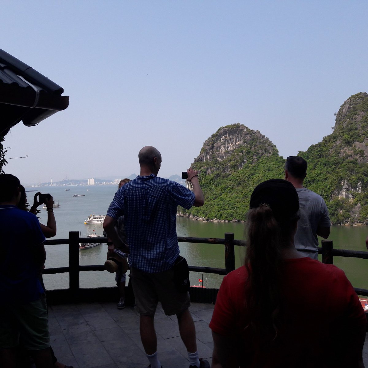 cdyung1's tweet photo. More tweets from your @TheKrulakCenter team member in Asia! Just concluding successful MCWAR visits to Beijing, Shanghai, Hanoi, Ha Long Bay ( Vietnam) and Taipei! https://t.co/Vbuy45ZiRC