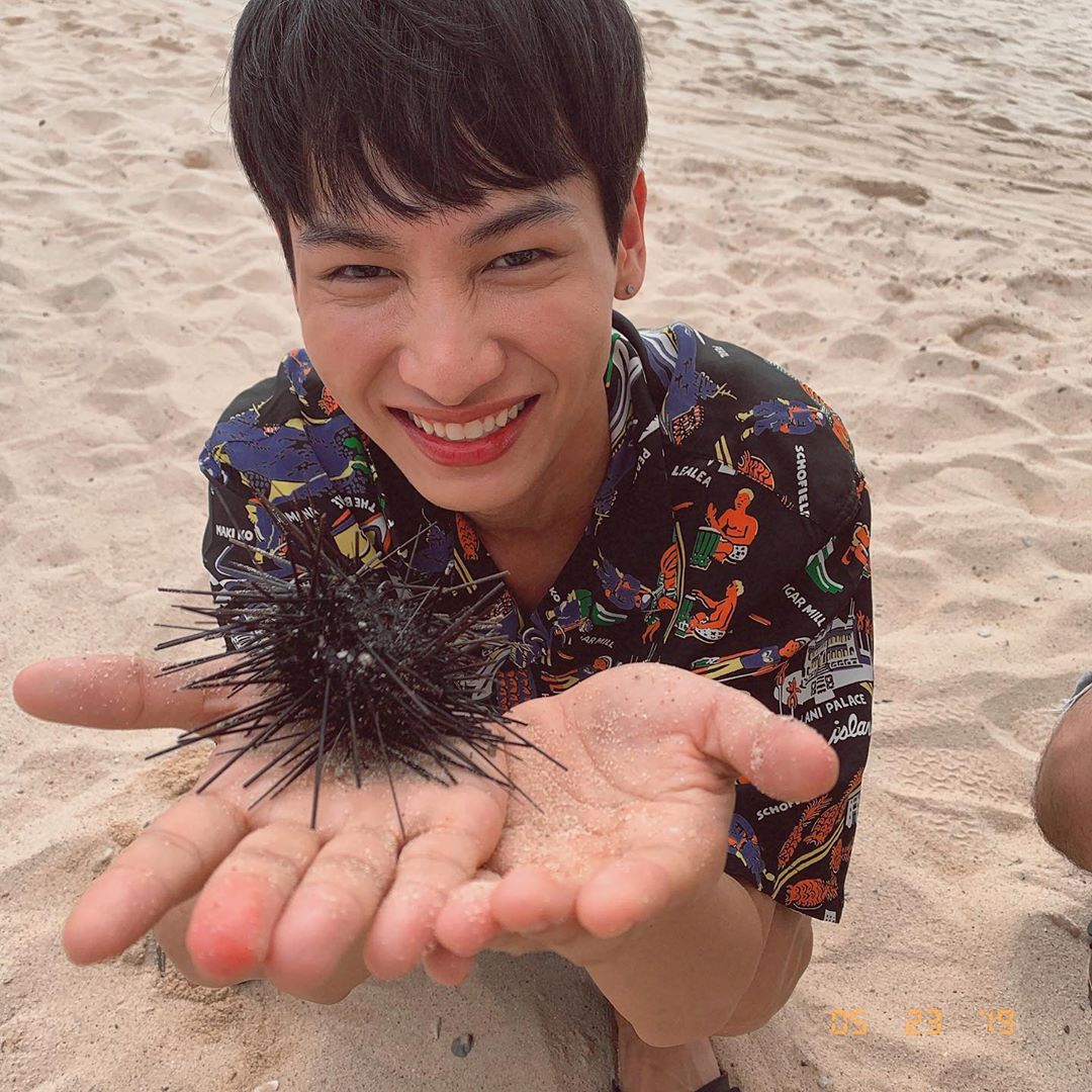 MyatThazinKyaw3's tweet photo. 💚
#ทฤษฎีจีบเธอ
#whitegun
#bomethird
#gunatthaphan https://t.co/cjUqr68tz7