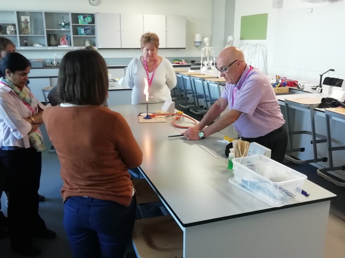 t_saviour's tweet photo. @cpeel50 is running his excellent working with glass workshop at the Oxfordshire Technician Conference today 
@STEMLearningUK 
@CLEAPSS https://t.co/qh97ysfqEf