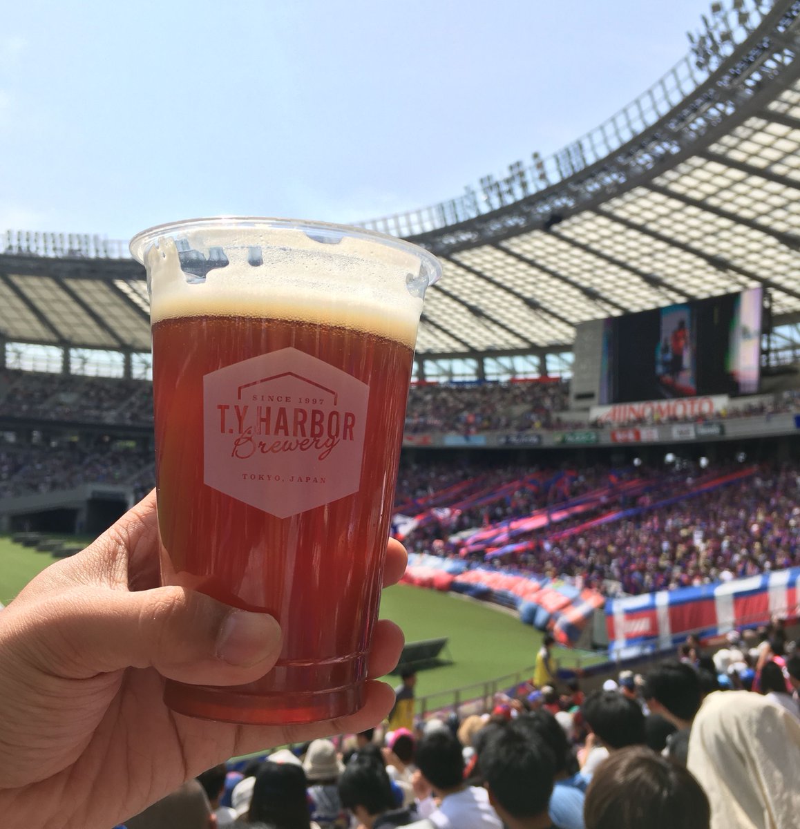久しぶりにJリーグを見に行ったら、なんかやばかったです。本気の屋台グルメがずらっと並んでるし、クラフトビールとか売ってるし、無料のシューティングゲームとかで遊べるし。楽しすぎました。…