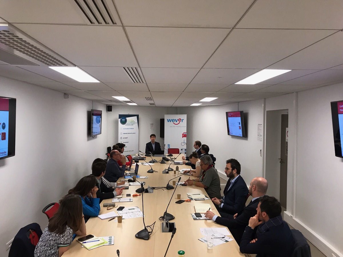 weverapp's tweet photo. En direct du @Min_Ecologie avec @Thomas_COTE pour la conférence de presse « l’innovation portée par les starts up au cœur de la mobilité en France et à l’international ». 🚀
Soon 👉 #Ubimobility
@transdevFR @muze_com @caissedesdepots @Pole_SCS @PfactoryFr @Elisabeth_Borne https://t.co/Lvv2DggOkD