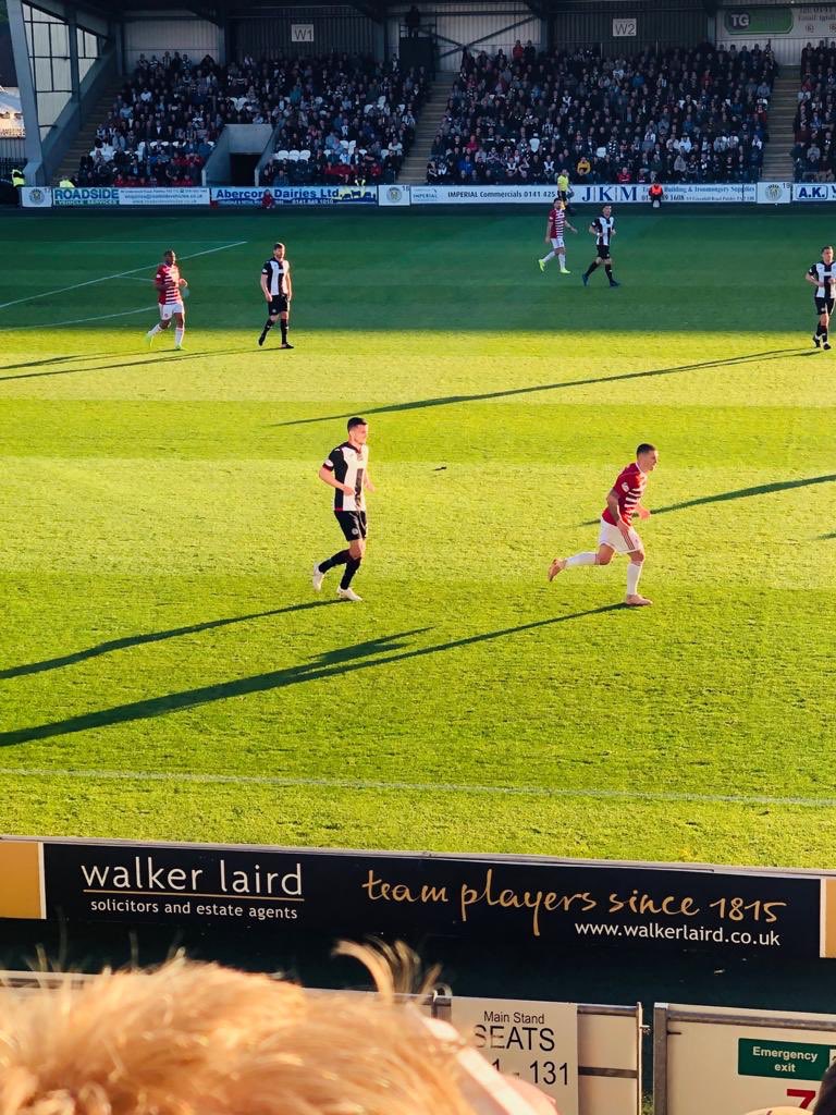 ⚽️ Good luck to <a href="/saintmirrenfc/">St Mirren FC</a> tonight who play Dundee United in the first leg of the Ladbrokes Premiership Play-Off Final! ⚽️ #BackTheBuds 👏🏼