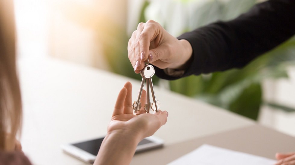 construccosmos's tweet photo. Cinco claves para vender una vivienda
https://t.co/lJgx8PxMSF https://t.co/GS95gApIpS