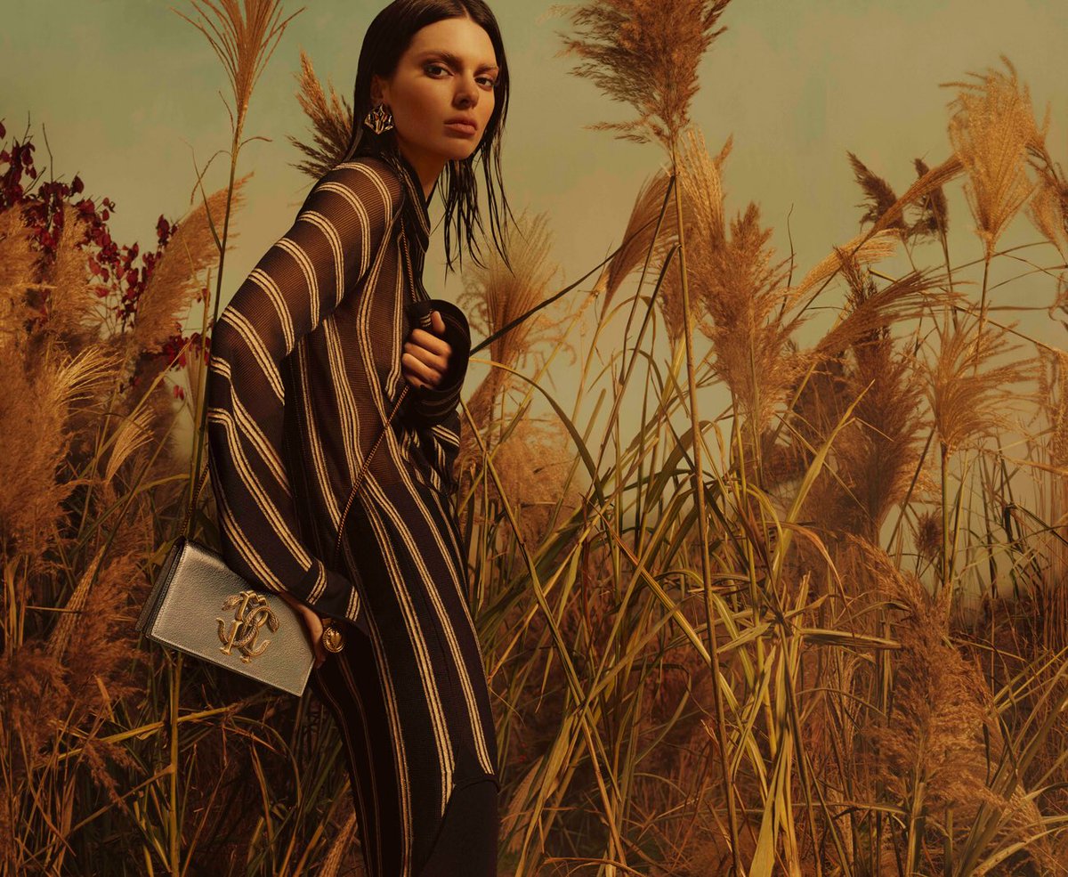 thecollectivema's tweet photo. Roberto Cavalli Spring/Summer 2019 campaign.
.
.
Duo Photographer #mertalas #marcuspiggott .
.
Model #kendalljenner .
.
#thecollectivemanagement #makeup #campaign #artist #creative #artistagency #warmlook #kardashians #fashion #trend #talentrepresentation #photoshoot https://t.co/8wY5VhNSsV