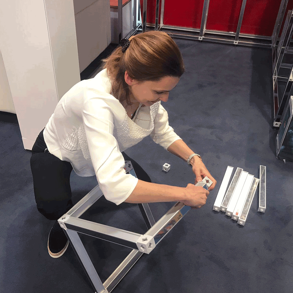 team_tecna's tweet photo. #ThrowbackThursday The T3 Cube Competition got intense at Sign and Digital UK 2019! Take a look at what else happened: https://t.co/k1qyyEatGF
#tradeshow #tradeshowexhibitor #tradeshowdesign #expodesign #expo #boothdesign #exhibit #exhibitdesign #expodisplay #t3systems https://t.co/pUIJ9pjnVw