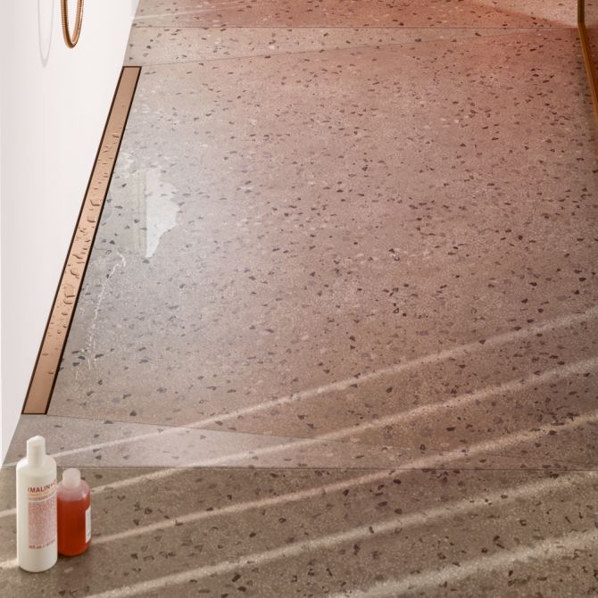 Zuhausesein's tweet photo. Floor-level showers are not only barrier-free, they are rightly regarded  as the epitome of generosity, comfort and luxury. #Dallmer offers  matching shower channel systems at the highest design level. https://t.co/TiidCJ8J09
