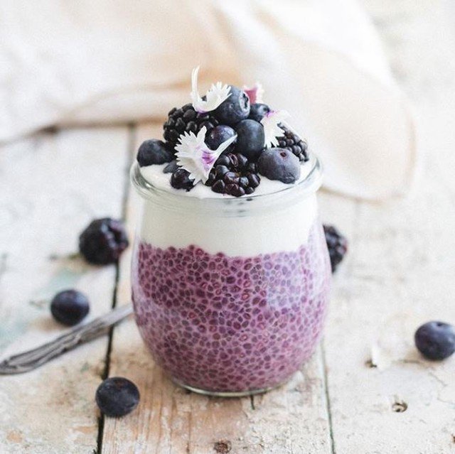 1765Gemini's tweet photo. @weck.no are not only pretty but also practical...did you know you can use them to cook with too as they are totally oven proof. ⠀
⠀
#weck #weckglass #tulipan #chia #dessert #severing ⠀
#weekend #yummy #pancake #plantbased #veganrecipes #healthy #bre… https://t.co/KhpBeatvOP https://t.co/bssLTrM1tZ