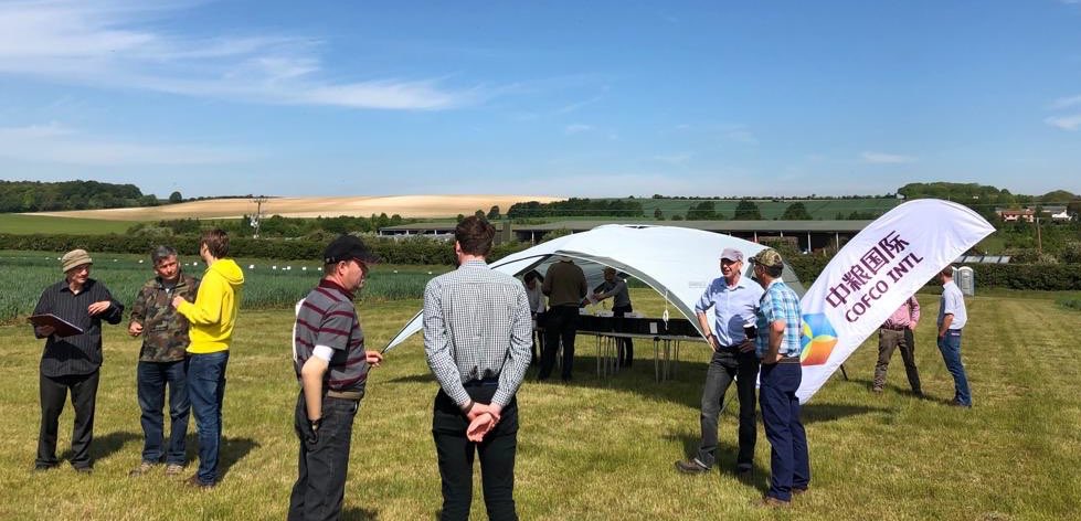 UK_COFCO's tweet photo. Thank you to @ragtseedsuk for hosting our Regional Trials day in #Cambridgeshire, great turnout and fantastic weather ☀️ 🌾 https://t.co/ph11tGiWYb