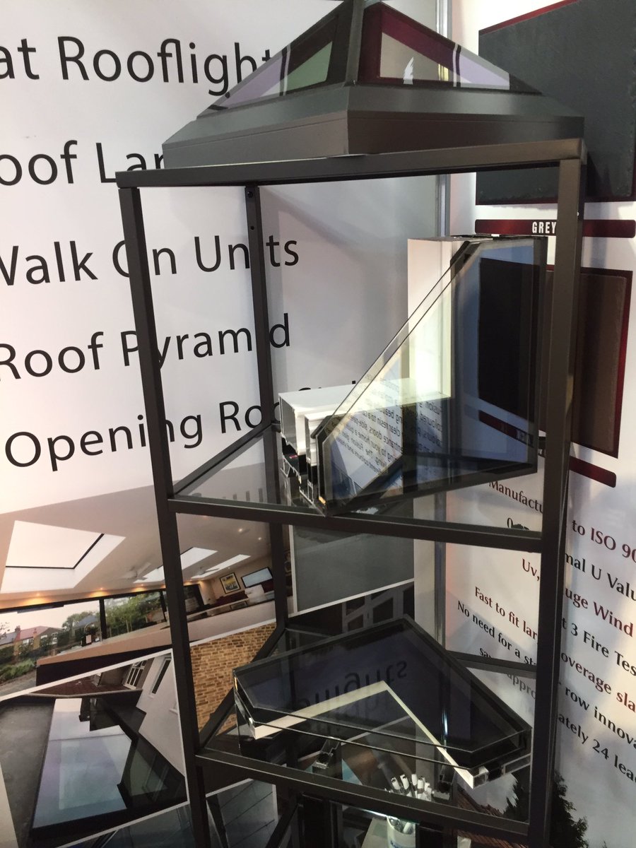 Rocplas Distribution tweet media