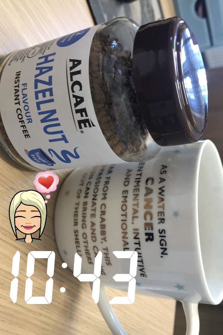 MelodieJMellor's tweet photo. Well this is delightful @AldiUK #CoffeeMorning #CoffeeAM #PickMeUp #WednesdayMorning https://t.co/Q0b9tzDu0r