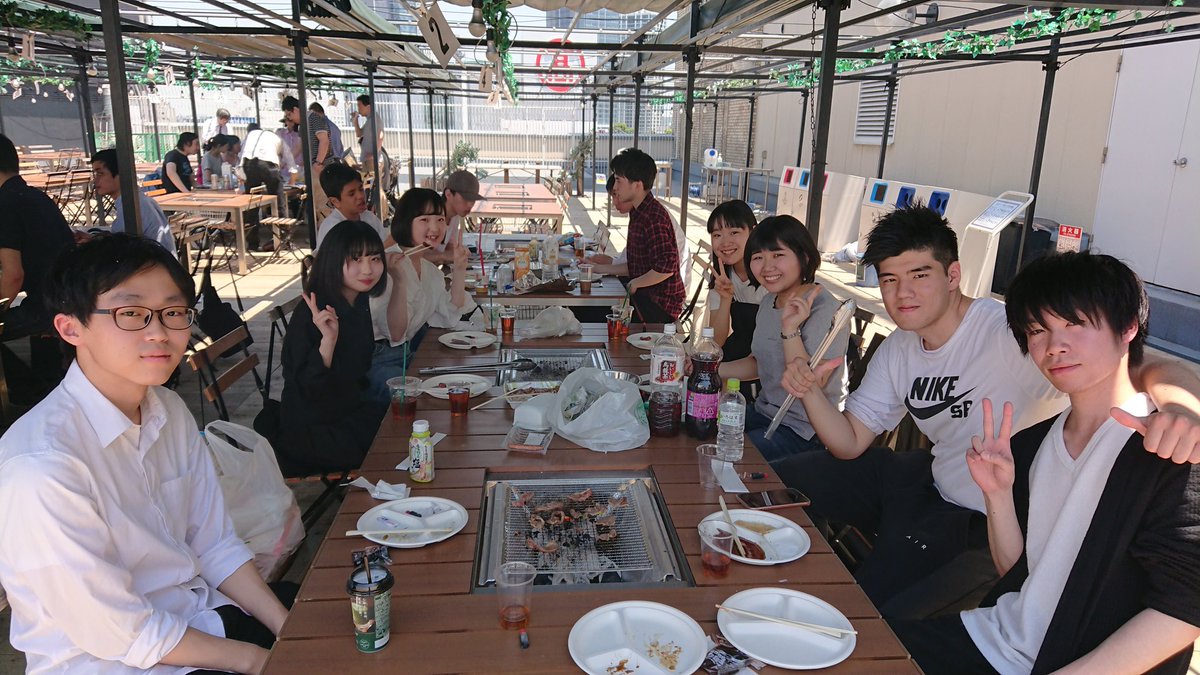大原学園 横浜校 公式 Na Twitteru 大原横浜校クラス親睦会 今日は就職活動を頑張る学生たちの親睦会 クラスの話し合いで qをすることになり 買い出しから楽しんでました 次回は またみんなで決めましょう 大原横浜校イベント 大原横浜校