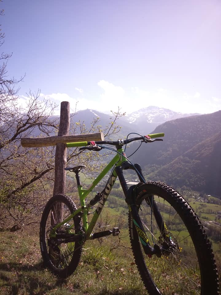 aquickrelease's tweet image. More and more of our AQR Bike Holiday guests are asking for different accommodation options in Luchon, French Pyrenees. We can recommend some fabulous chalets, gites + apartments for your budget, group size + holidays needs. Contact kate@aquickrelease.com to discuss your options