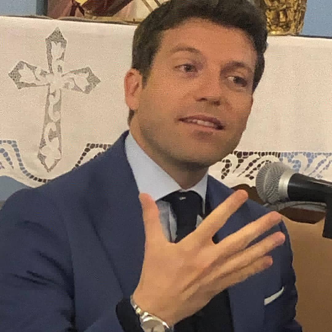 FabioBolzetta's tweet photo. Grazie Bari! Presentando il libro #MiracoliaLourdes @paoline_it
Torno sempre volentieri. Grazie a don Mimmo e a tutta la comunità di Bitritto.
👉👉https://t.co/aBevNh51sV
#miracoli #Lourdes #Lourdes2019 #unitalsi #oftal #paoline #tv2000 #chiesa #libri https://t.co/5iabIMfZ81