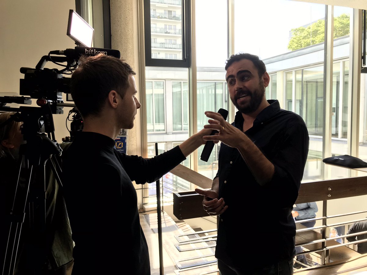 Bitkom's tweet photo. Eindrücke von der Digital Finance Conference mit jeder Menge spannender Panels, Talks und Vorträgen zur Digitalisierung der Finanz- und Versicherungsbranche. Diskutiert mit unter #digifin19 https://t.co/U91T3csvSY