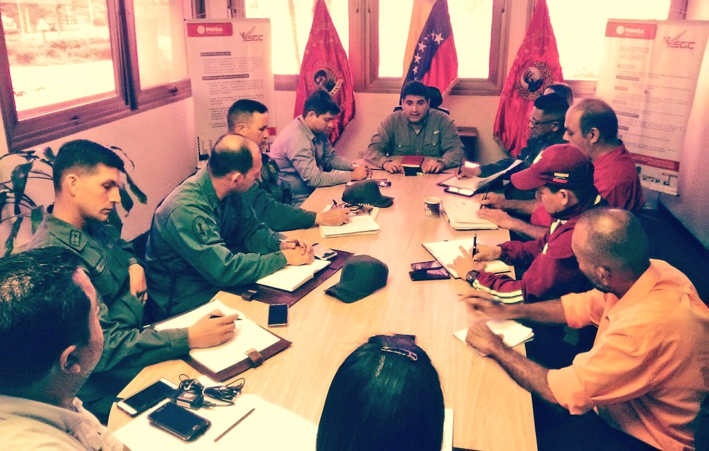 Según Jehyson Guzmán: Estado Mayor del Combustible activado en Mérida bit.ly/2M7TbxI