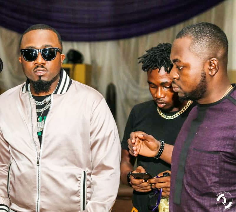 mudiamuzik's tweet image. Let every yute give respekt to thy parents and elders, only that one ah fi live long and prosper inna this earth. 🙏🏾🙏🏾 🌍🌍 LEGEND 👑👑 @Iceprincezamani #jaharmyafrica #JahWillNowOut #worldsound #rastafariyute #givethanks #southmanfromthehill