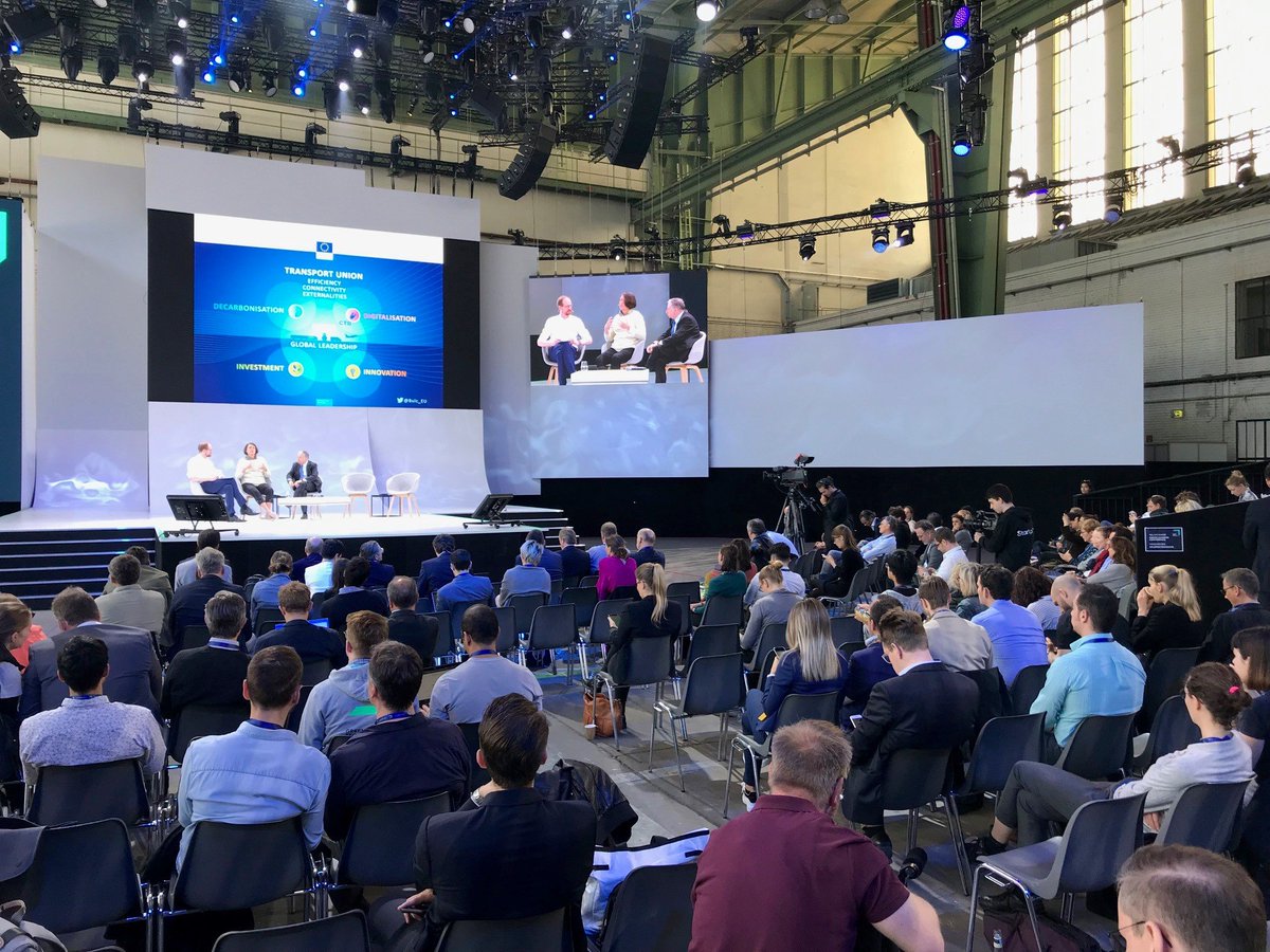 Bulc_EU's tweet photo. #EU's long-term strategic vision for Climate Neutral economy by 2050: Clean Planet for All🌍. Our system approach to decarbonise #transport focuses on: vehicles, infra &amp; alternative fuels/energy, organisation &amp; behaviour, towards #VisionZero emissions by 2050. #GreenTechFestival https://t.co/0TzzRlWEIX