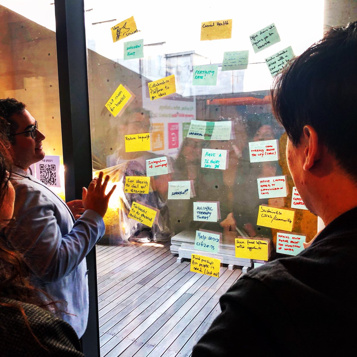 Another great #LiftLabSeoul, a 1-day creativity sprint open to participants to leverage technology and co-create new ideas or ventures to serve the #SDG goals. With <a href="/jhmorin/">jhmorin</a> <a href="/abiroreibi/">abir oreibi</a> <a href="/LIFTconference/">Lift Conference</a> #innovation #seoul #korea