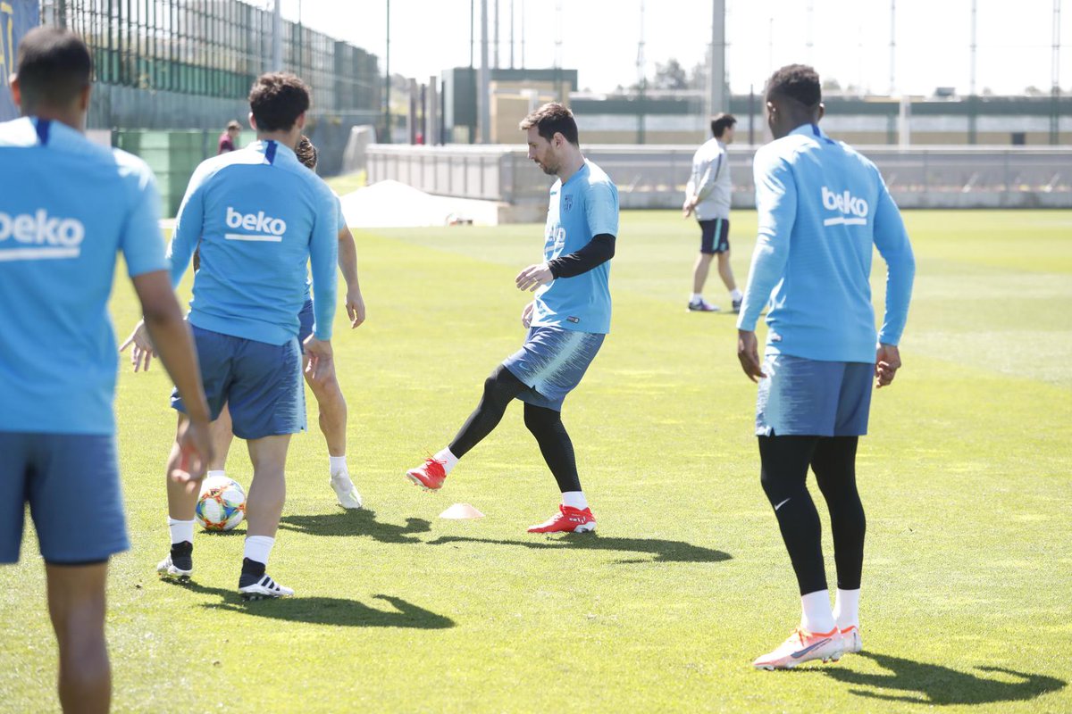 FCBarcelona tweet picture