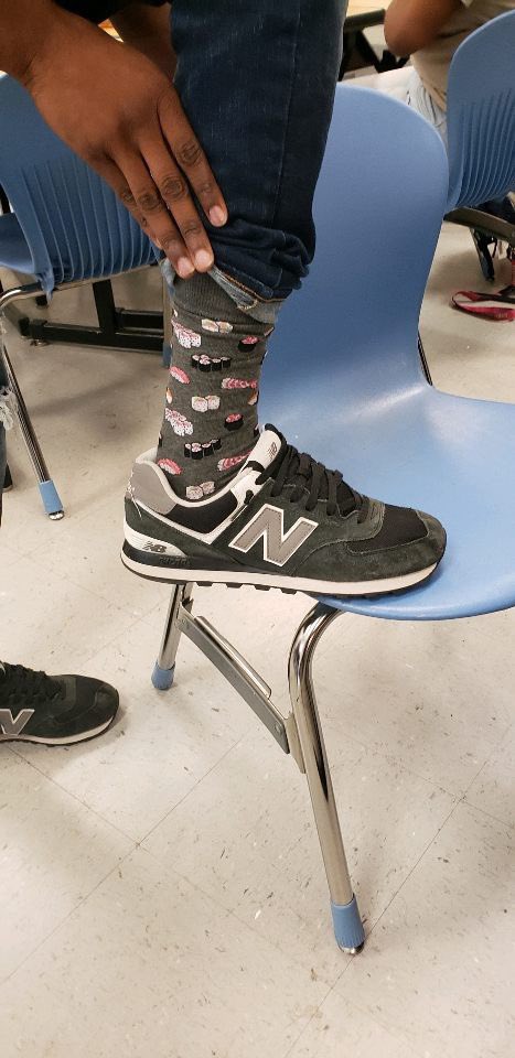 MHSstudentC's tweet photo. Wacky sock Wednesday!! https://t.co/3u7uZXFDO7