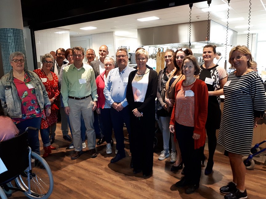 Wethouder Joanne Blaak bespreekt combinatie werk en
mantelzorgers met werkgevers: bit.ly/2X1EtcC <a href="/WerkMantelzorg/">Werk&Mantelzorg</a>