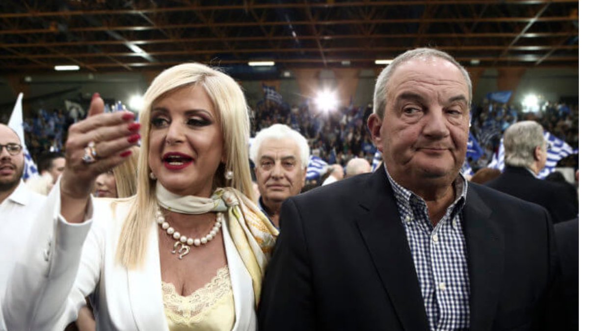 ANDRIANOPOULOSV's tweet photo. Κάνε πιο πέρα γιατί σφαχτούμε !!! https://t.co/V5SzkakIlD