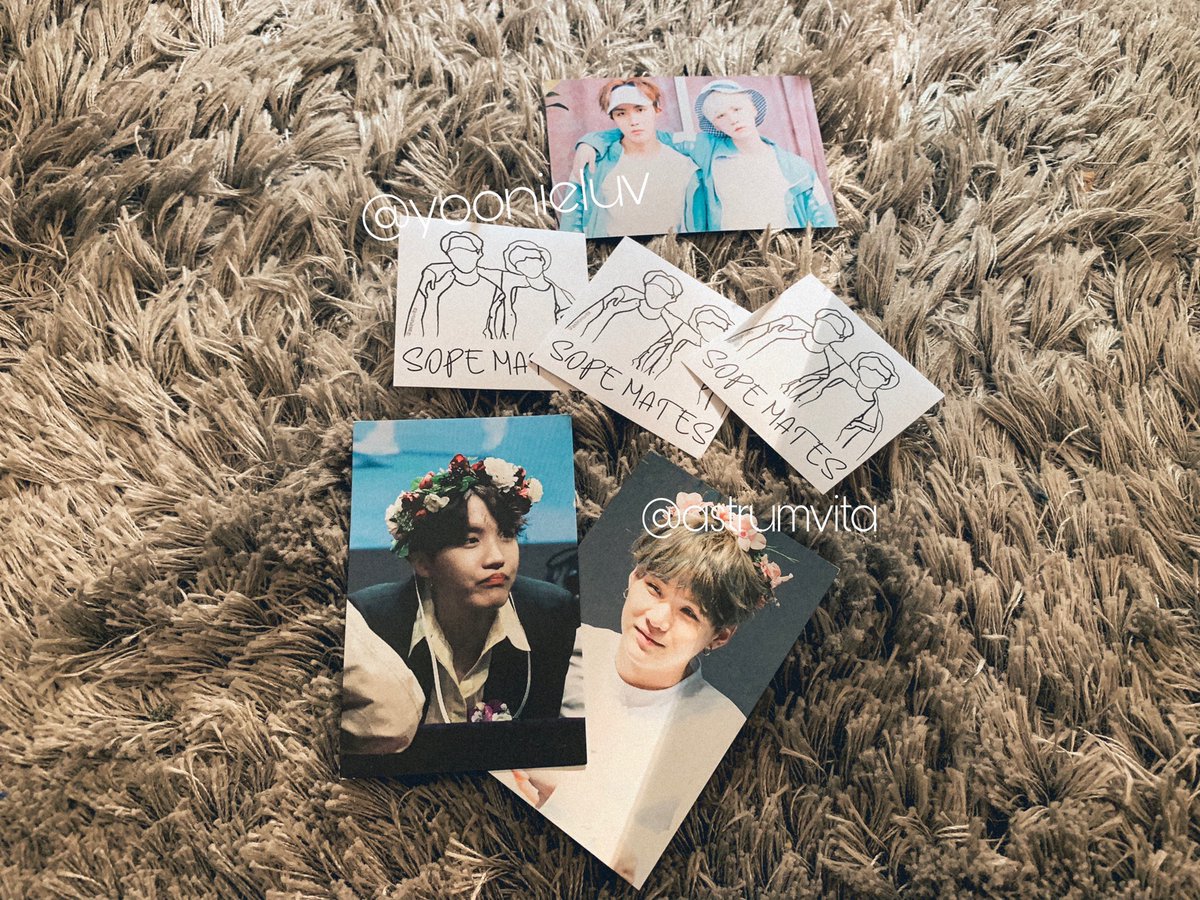 yoonjinysus's tweet photo. Hello, fellow Soapies! 

My gal @astrumvita and I will be doing #Sope fansupport for Wembley D1 only! 
We’ll be handing out these stickers and pcs on a first come-first serve basis. 
If you have any questions or want to reserve, hit up @astrumvita or me! 

RT would be appreciated https://t.co/7XUZVPXPBB