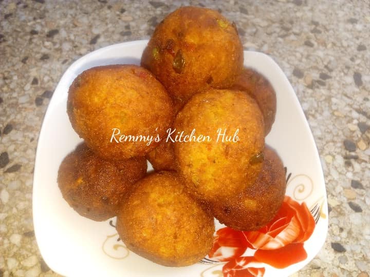 RahmaSwaleh12's tweet photo. #RamdhaanRecipes #RemmysKitchenHub #FishBalls https://t.co/CfhQqW5KMh