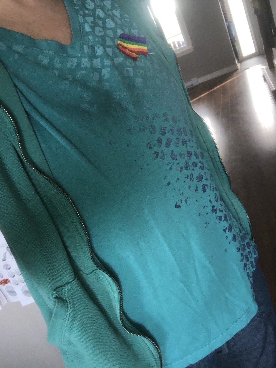 ES_Skyhawks's tweet image. What color are you showing today???? #ESSPride #AllTheColours