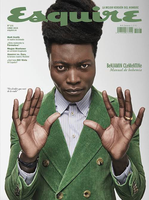 EsquireEs's tweet photo. Ya en tu quiosco: Esquire junio, un número con alma, estilo y con Benjamin Clementine, el cantante que pasó de vivir en la calle a emocionar a Paul McCartney y actuar en los mejores escenarios del  mundo, protagonizando nuestra portada. 
 
https://t.co/cqZa0JmiOr https://t.co/GCwEJNe4cx