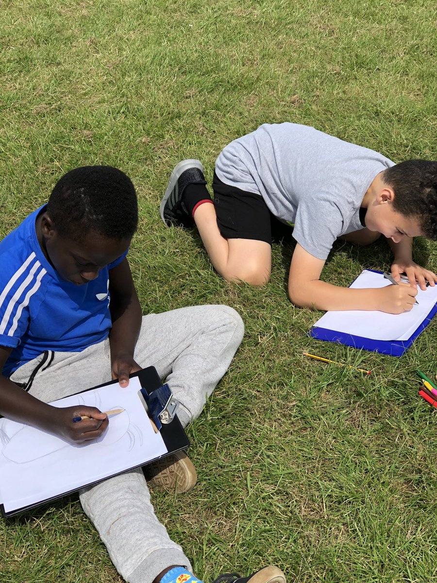 ButtonLane_'s tweet image. More fabulous art and artists #3kb #caveart