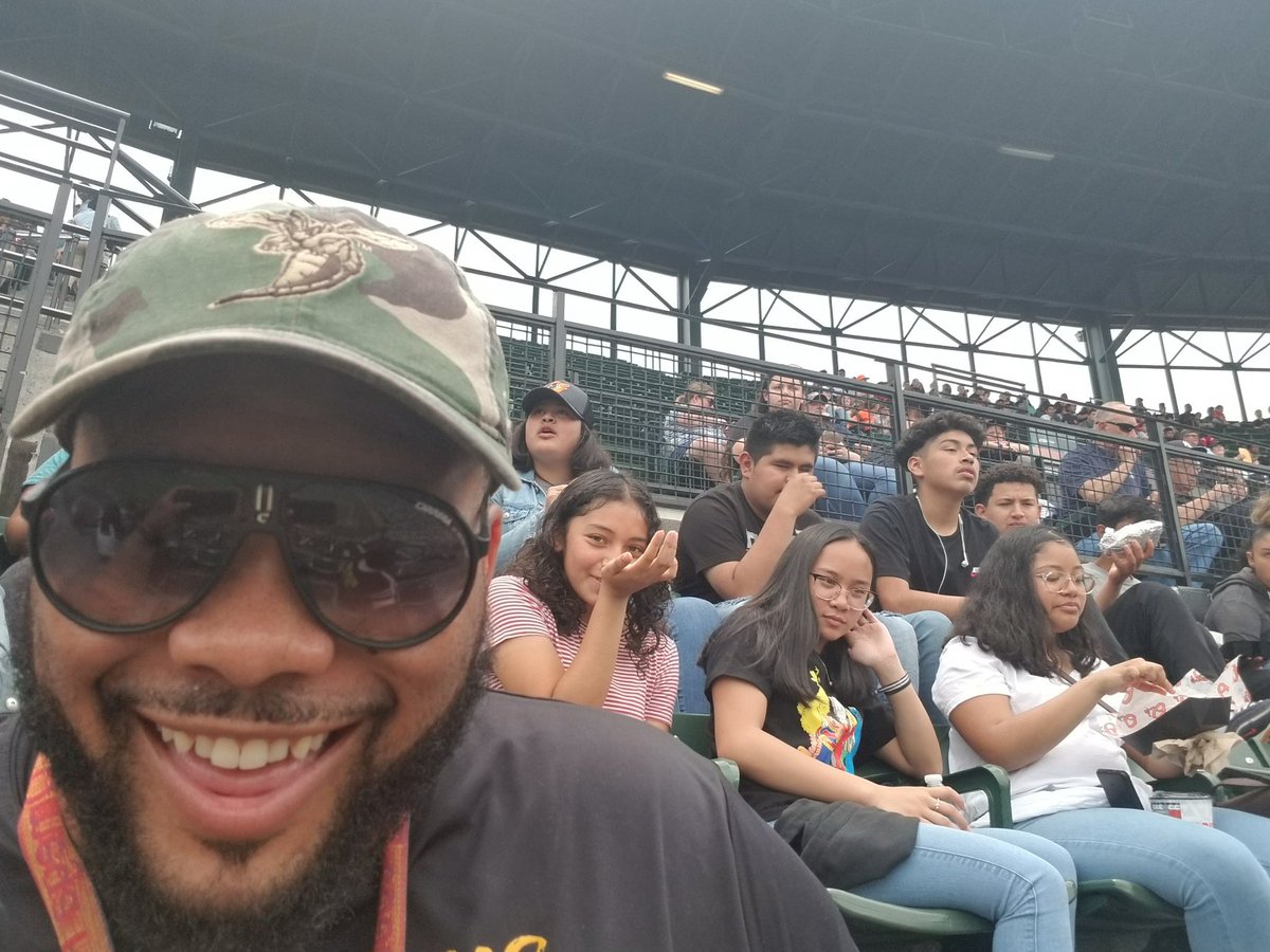 #WWMS at #STEMDay at Camden Yards watching the @Orioles give the @Yankees that work!
#PGCPSProud
#STEMisLife
#TheWonderfulWilliamWirtMS