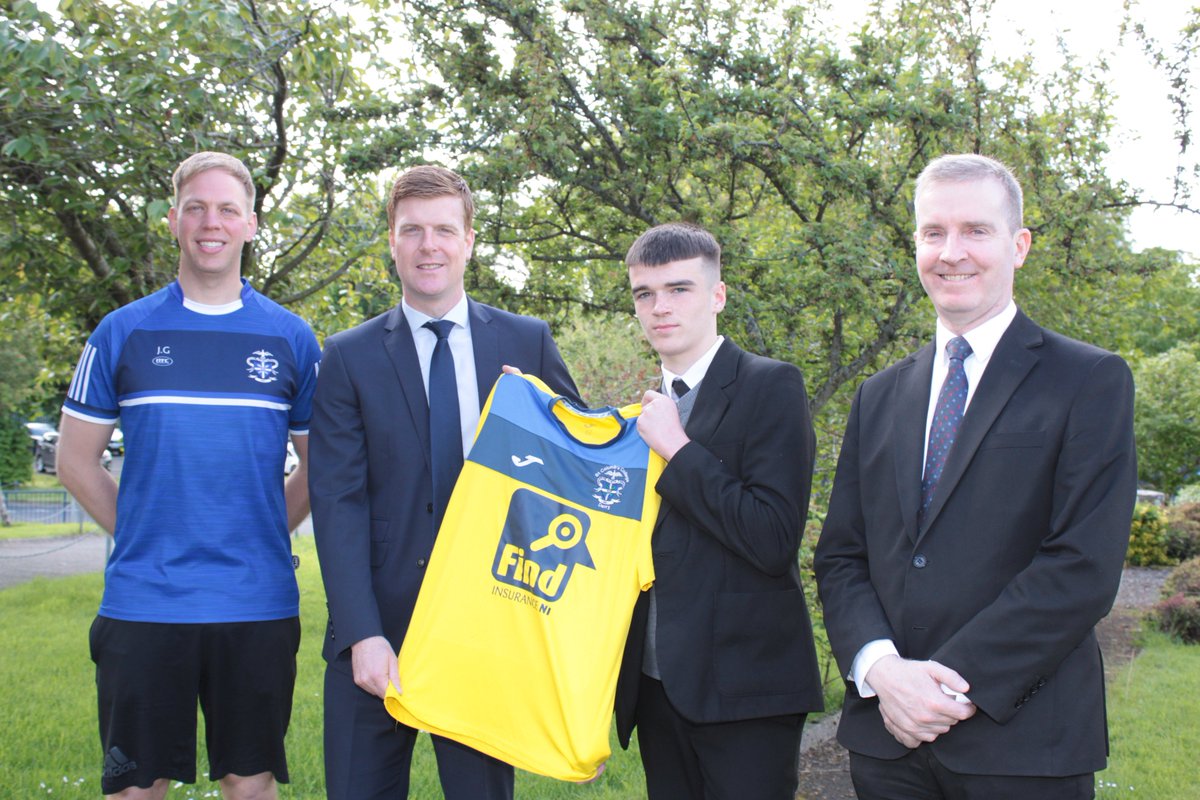 FindInsuranceNI's tweet image. We are delighted to sponsor @StColumbCollege as they bid to capture the 5 Nations Soccer championship.
Let's hope our winning formula rubs off on the lads.
Good luck everyone!