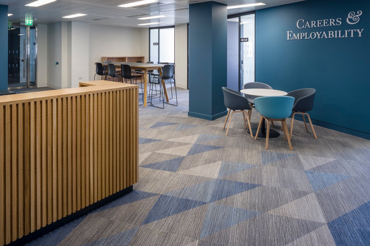 Naturally Drawn, modularer Teppich mit maßgefertigten Designelementen <a href="/KingsCollegeLon/">King's College London</a> Renovierung des legendären Bush House durch <a href="/JRArchitects/">John Robertson Architects</a> 

Informieren Sie sich über Millikens Aktivitäten im Bildungssektor: bit.ly/2GNDN5o

#entdeckemilliken #projektderwoche