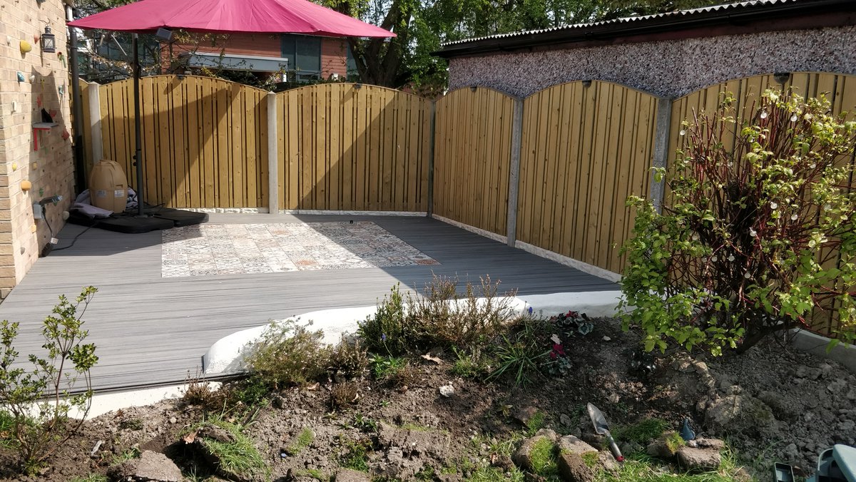 howarthtimber's tweet photo. Great work on the decking Neil - thanks for sending these in!
If you've recently completed a #garden project, reply with a photo using the hashtag #PictureYourProject to win one of our grand prizes.
Comp ends 31.09.17. Good luck! https://t.co/nFAesZvIYM