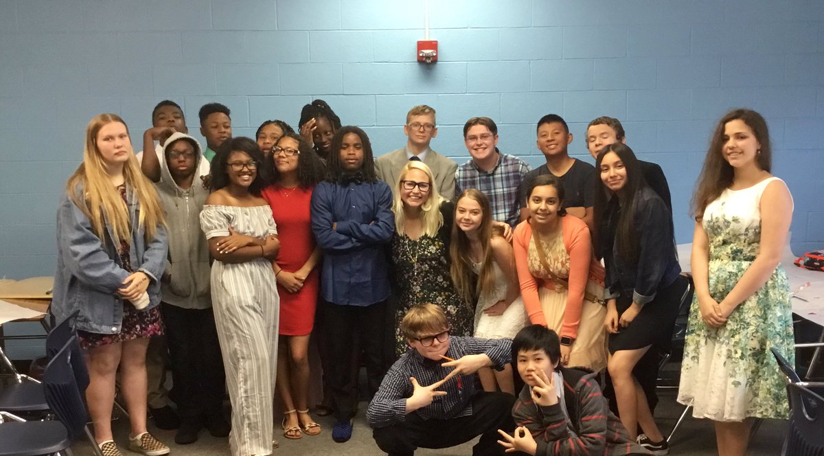 KatieKinder1's tweet photo. I will miss them. #kcmschat #cooperisfam #8thgradebabies https://t.co/HKsPgYYBE2