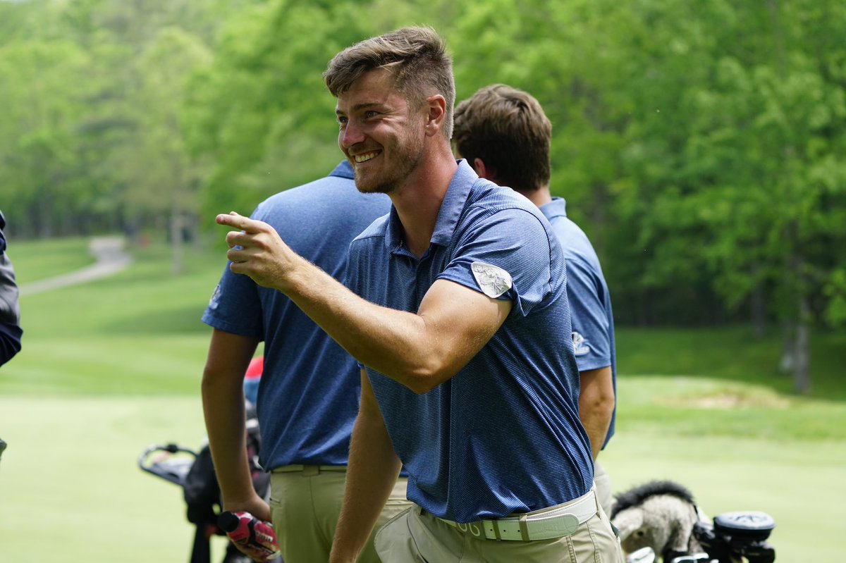 LMURailsplitter's tweet photo. The 🐐 finishes it off and sends @LMU_Golf to the national semifinals with a bogey free, eight-under par 64!
The Railsplitters will face either Florida Southern or Trevecca for a spot in the championship this afternoon #GoSplitters https://t.co/ZeN0jYhEzd