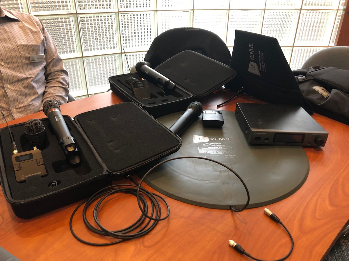 tcfurlonginc's tweet photo. Thanks to Dan and Greg from @USAudioTechnica for stopping by this week with 3000 series wireless systems and some @RFvenue antennas!
#BetterAudioByDesign #wirelessmicrophones #rf #BetterAntennasByDesign https://t.co/5PikX1zmAL