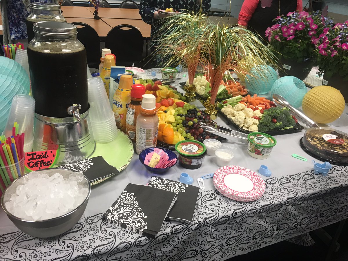 TriciaPohan's tweet photo. Here @BlackRiverMS we celebrated a great para- Donna Fusco and her great news. Thanks @JenEmYeager for your hard work!!! #WeAreChesternj https://t.co/sPsN1I471b