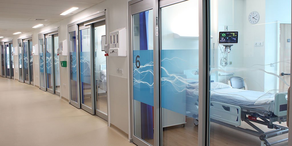MindrayUK's tweet photo. Did you know: Royal Papworth’s new hospital has 283 single patient en-suite rooms that have been installed with a connected #Mindray #BeneVision monitor to enhance #patientsafety

Learn more about the BeneVision N1 patient monitor here: https://t.co/44At5e8ria https://t.co/AZMuFJJMHm