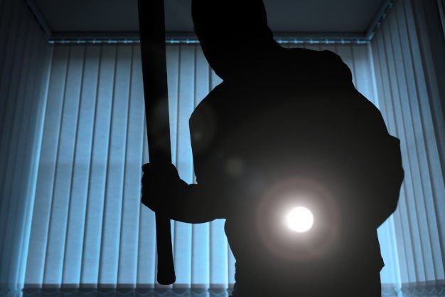 ScotsmanShield's tweet image. bit.ly/2Q7rnYK - How to Deal with a Home Intruder - In the case someone does break into your home, it's important that you have a game plan on how to deal with it and stay safe. Here are a few of the best options and tips you need to know to deal with a home intruder.