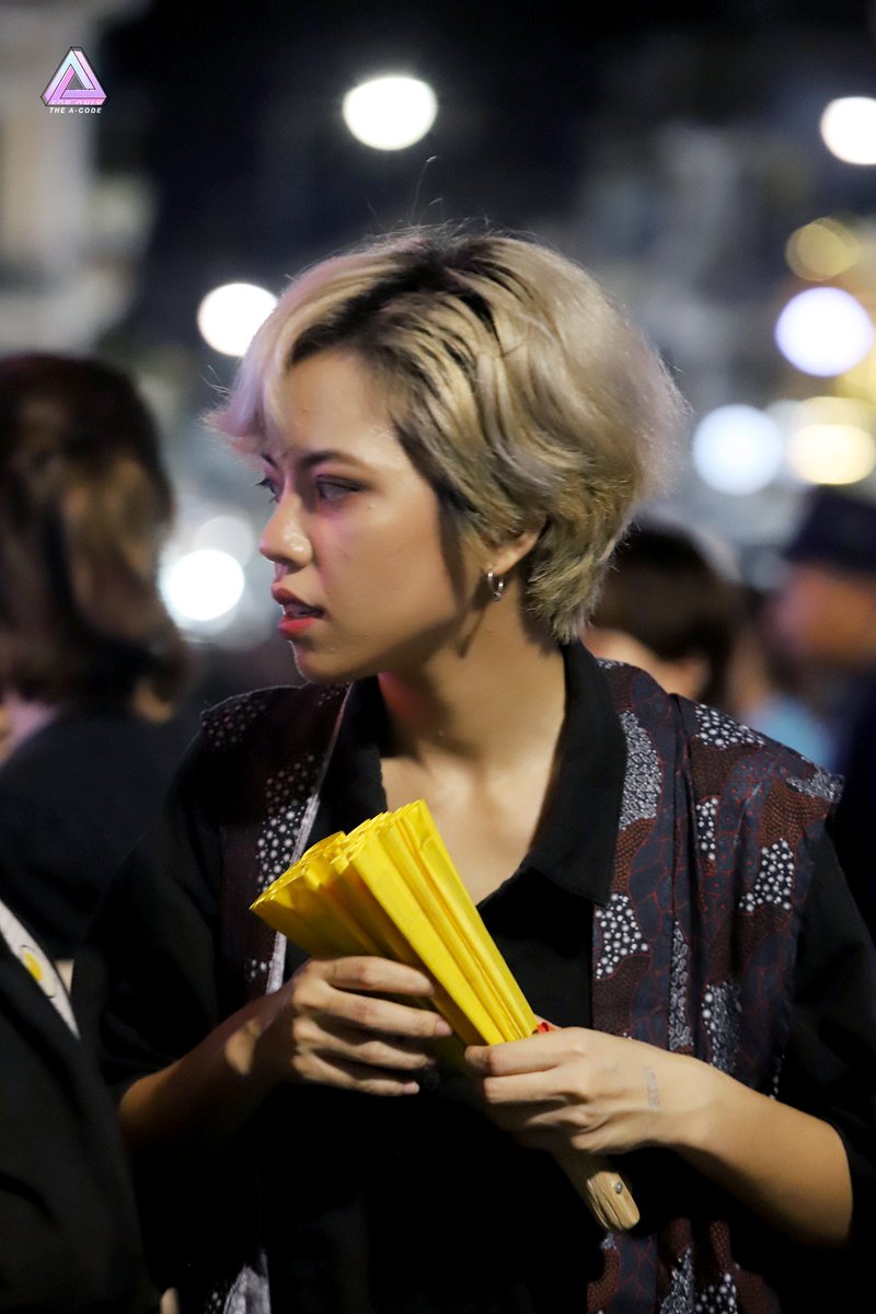 ForTheAcodeOnly's tweet photo. Beautiful and talented
No word can describe enough to this girl β¨β¨β¨β¨β¨β¨β¨β¨
#theAcode #LinhZhen
K-pop Lovers Festival 12.05.19 https://t.co/vrRIhVTgjZ