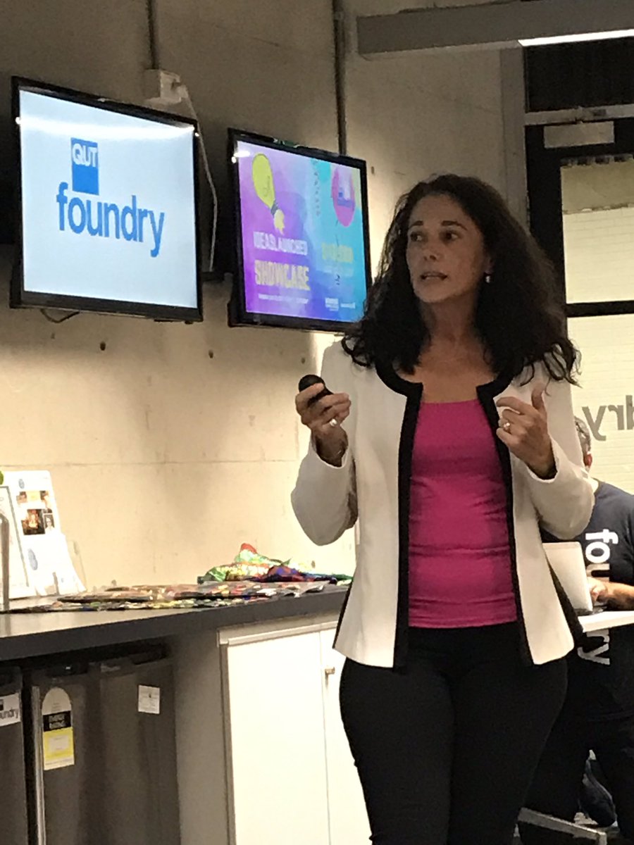 QUTEship's tweet image. #IDEASlaunched pitch at @QUTfoundry by #QUT #entrepreneur (&amp;amp; @qutace research student) Marcia of #startup #TriMatters: #triathlons require a lot of gear &amp;amp; it’s hard to sort &amp;amp; access - until now! Marcia’s bag designs help #triathletes focus on their sport!