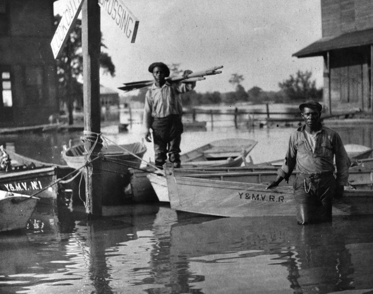Flooded Greenville, Mississippi, 1927MOMA