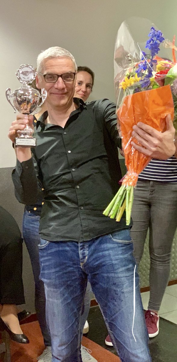 BW_Groningen's tweet photo. Rob den Otter is dit jaar gekozen tot docent van het jaar bij Bewegingswetenschappen! Van harte! #docentvanhetjaar #bewegingswetenschappen #humanmovemensciences https://t.co/zB7ww8RhD1