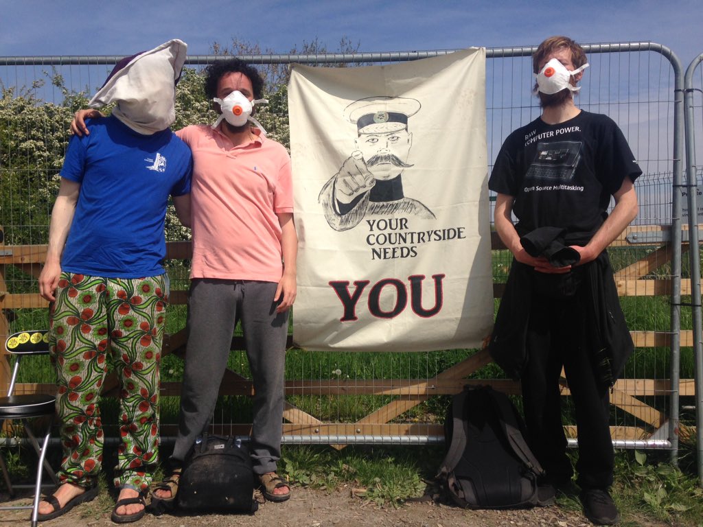 A_N_Squirrel's tweet image. A selection of pictures from the recent and ongoing campaign against #fossilfuels and #onshoreoilandgas @WGasfields facebook.com/506249991/post…