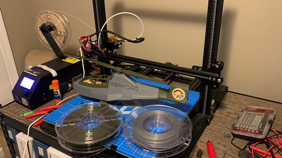 Tanner_3D's tweet photo. Finished! As you can see there is still a healthy amount of the #BattlePak left. Other than me not having the temperature dialed in and needing to iterate the skids everything went fairly smooth https://t.co/BDgbkSzA45