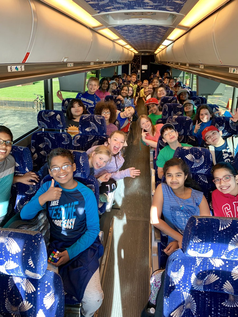 MrsGavigan's tweet photo. And we’re off! #5thgrade #dayoffun #campedwards @hansenclass5 @MrsKirstenBaker https://t.co/GdcIWSjUDY